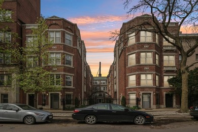 Beach Condo For Sale in Chicago, Illinois