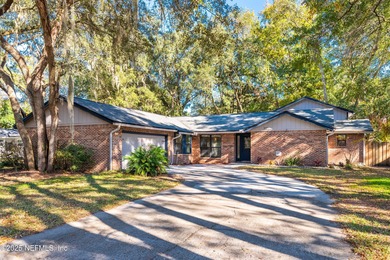 Beach Home Active Under Contract in Jacksonville, Florida