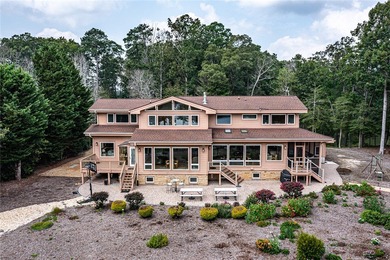 Beach Home For Sale in Lancaster, Virginia