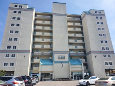 Beach Condo For Sale in North Myrtle Beach, South Carolina