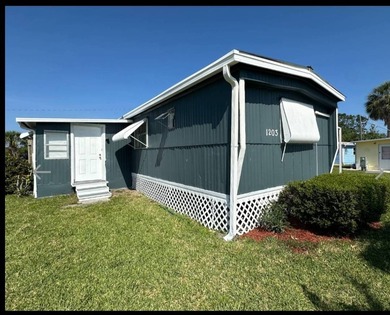 Home For Sale in Ruskin image photo picture