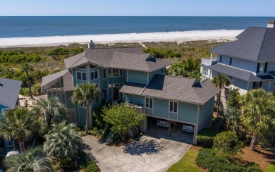 Beach Home For Sale in Isle of Palms, South Carolina