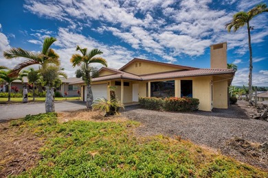 Beach Home For Sale in Hilo, Hawaii