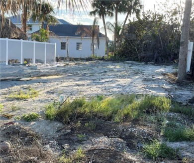 Beach Lot For Sale in Fort Myers Beach, Florida