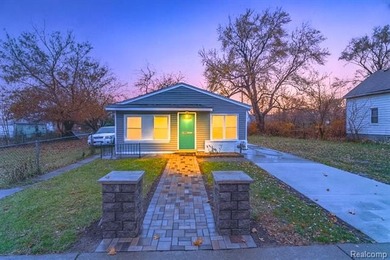 Beach Home For Sale in Detroit, Michigan