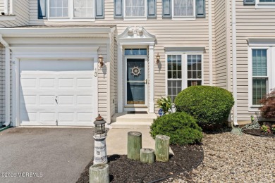 Beach Townhome/Townhouse For Sale in Bayville, New Jersey