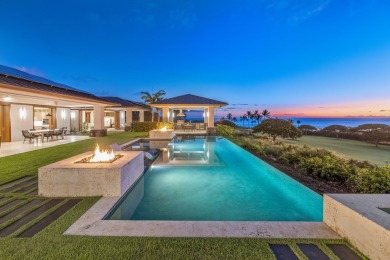 Beach Home For Sale in Kealakekua, Hawaii