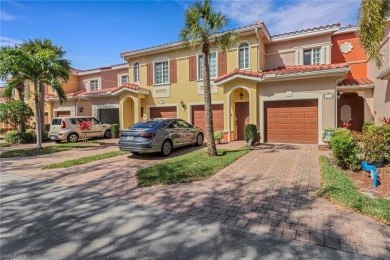 Beach Condo For Sale in Estero, Florida