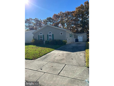Beach Home For Sale in Mays Landing, New Jersey