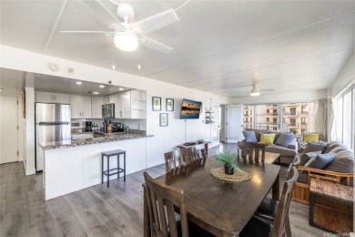 Beach Condo For Sale in Honolulu, Hawaii