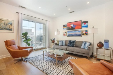 Beach Condo For Sale in New Rochelle, New York
