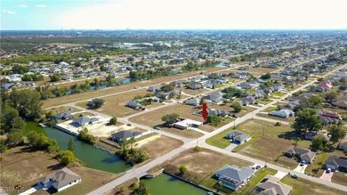 Beach Lot Sale Pending in Cape Coral, Florida