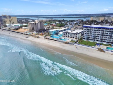 Beach Condo For Sale in Daytona Beach, Florida