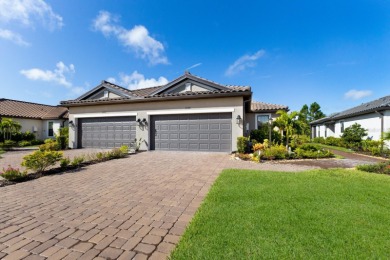 Beach Home For Sale in Bradenton, Florida