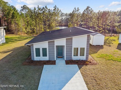 Beach Home For Sale in Saint Marys, Georgia