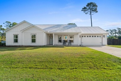 Beach Home Sale Pending in Port St Joe, Florida