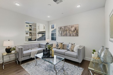 Beach Condo For Sale in Hayward, California