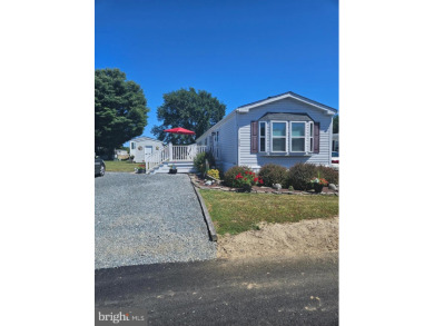 Beach Home For Sale in Ocean City, Maryland