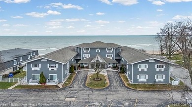 Beach Condo Sale Pending in Fort Gratiot, Michigan