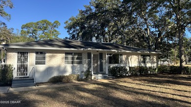 Beach Home For Sale in Daytona Beach, Florida