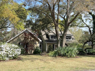 Beach Home For Sale in Pawleys Island, South Carolina