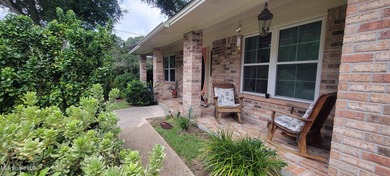 Beach Home Sale Pending in Diamondhead, Mississippi