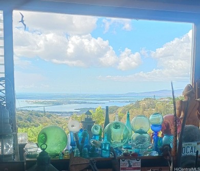 Beach Home For Sale in Aiea, Hawaii