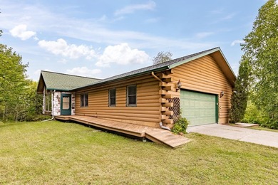 Beach Home For Sale in Duluth, Minnesota