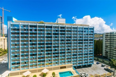 Beach Condo For Sale in Honolulu, Hawaii