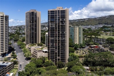 Beach Condo For Sale in Honolulu, Hawaii