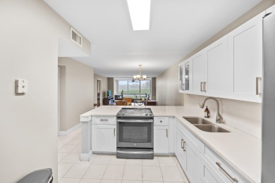 Beach Condo For Sale in Lake Worth, Florida