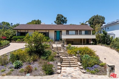 Beach Home For Sale in Pacific Palisades, California