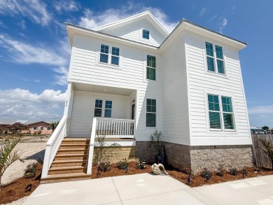 Beach Home For Sale in Mexico Beach, Florida