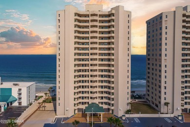 Beach Condo For Sale in Daytona Beach Shores, Florida