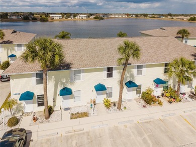 Beach Townhome/Townhouse For Sale in Punta Gorda, Florida