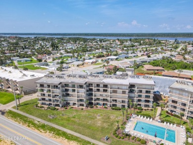 Beach Condo For Sale in Ormond Beach, Florida