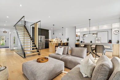 Home For Sale in Mont-Tremblant image photo picture