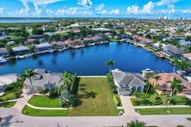 Beach Lot For Sale in Marco Island, Florida