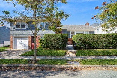 Beach Home Sale Pending in Long Beach, New York