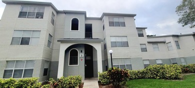 Beach Condo For Sale in West Palm Beach, Florida