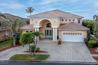 Beach Home For Sale in Fort Myers, Florida