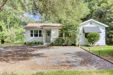 Beach Home For Sale in Charleston, South Carolina