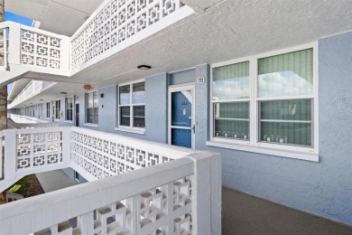 Beach Condo For Sale in St. Petersburg, Florida