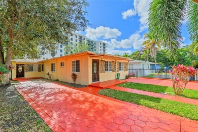 Beach Townhome/Townhouse For Sale in North Miami Beach, Florida