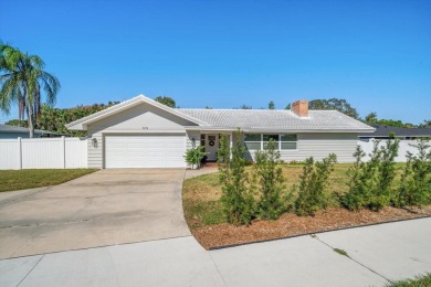 Beach Home For Sale in Belleair Beach, Florida