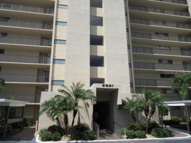 Beach Condo For Sale in Clearwater, Florida