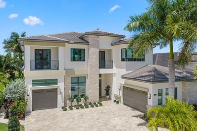 Beach Home For Sale in Boca Raton, Florida