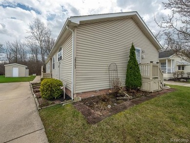 Beach Home For Sale in Gibraltar, Michigan
