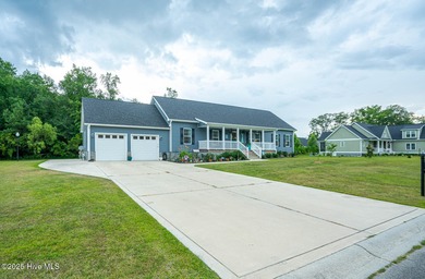 Beach Home For Sale in Supply, North Carolina