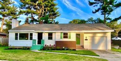 Beach Home For Sale in Muskegon, Michigan